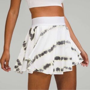 Lululemon court rival tennis skirt